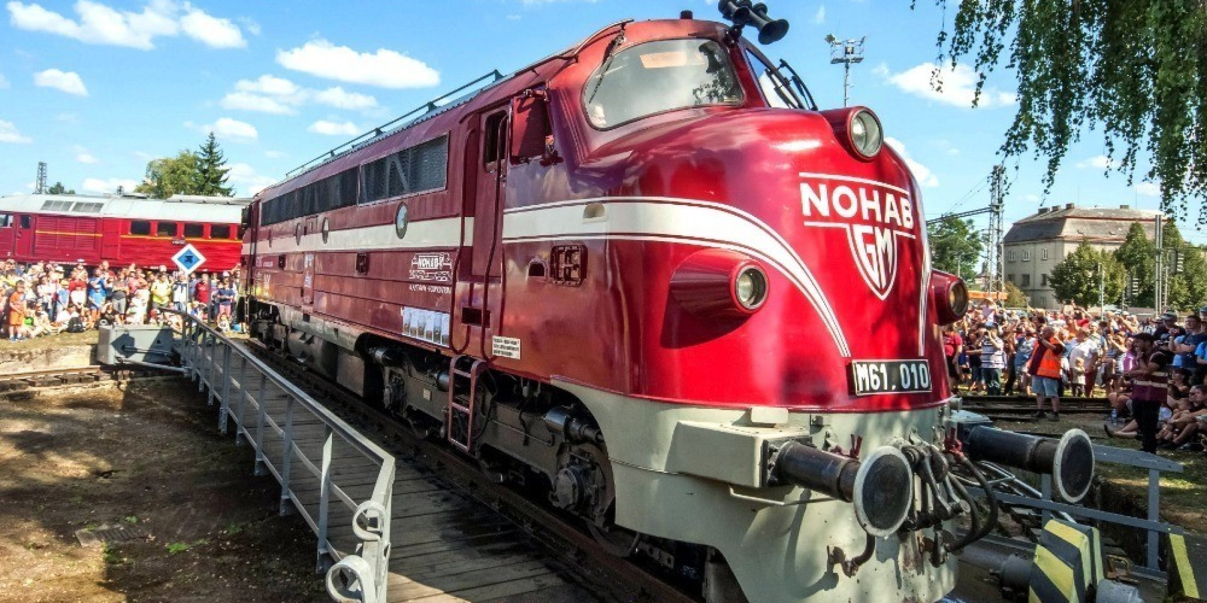 Locomotive