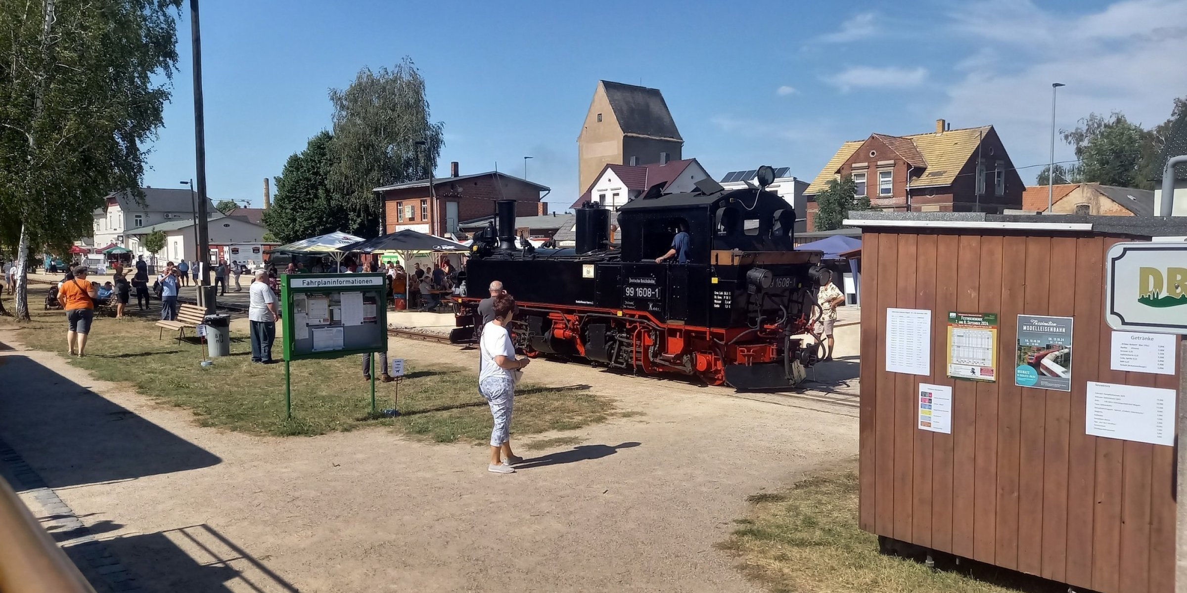 Steam locomotive