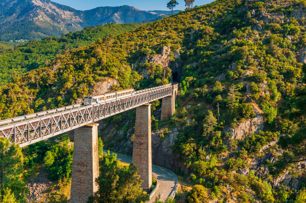 Train crossing Eiffel Viaduct in Vecchio Corsica - © Allard One/shutterstock Train